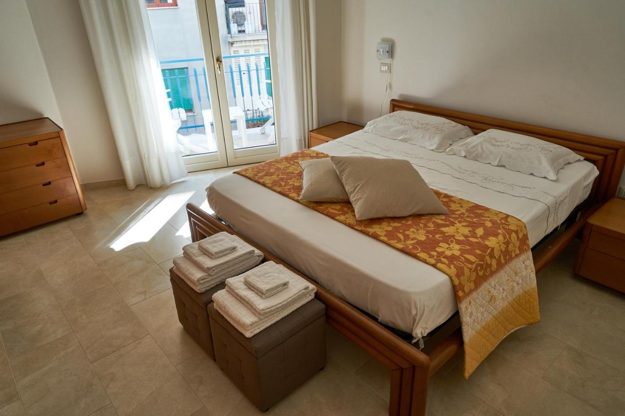 B&B L'Ammonite Сорренто Екстер'єр фото
